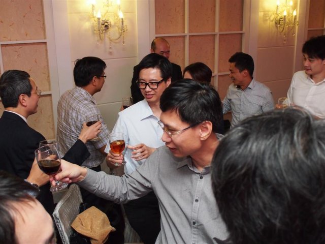P9273569 (Large)